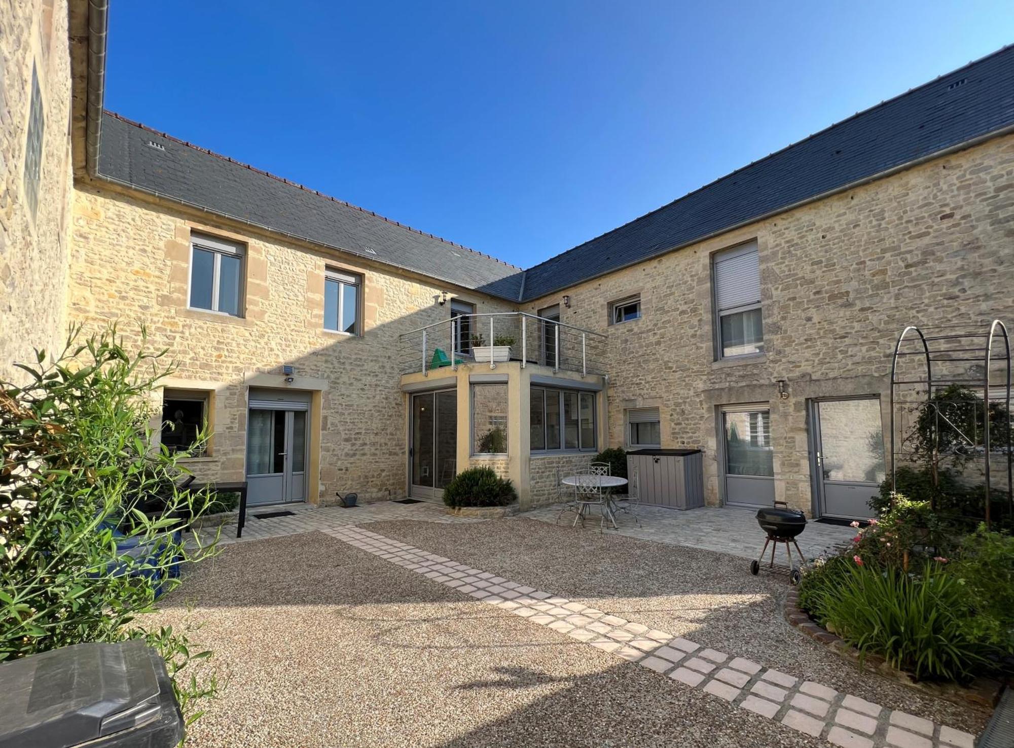 Cottage Overlord - 6 Personnes - Plages Du Debarquement Formigny Exterior photo